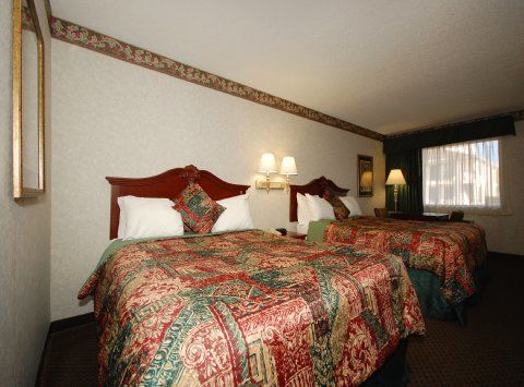 Hotel Days & By Wyndham Near Robins Afb
