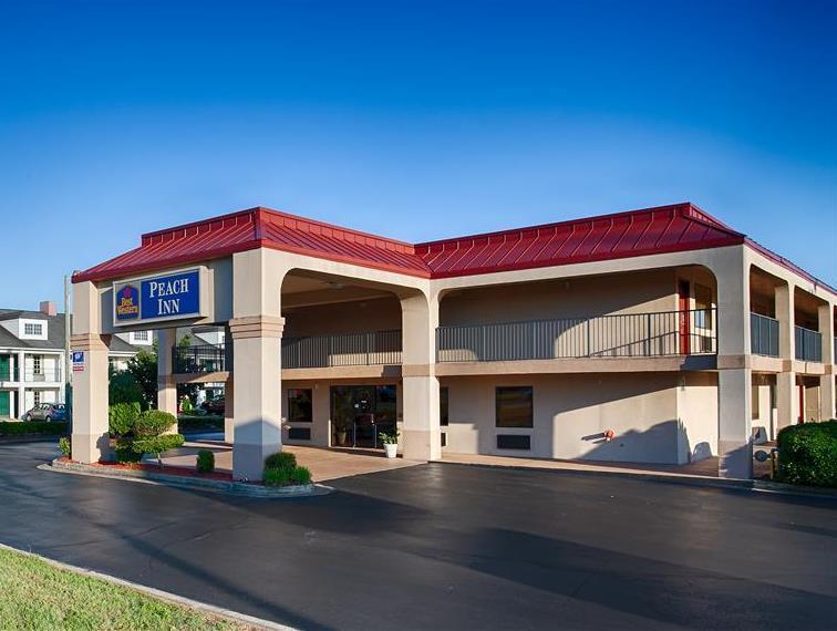 Days & By Wyndham Near Robins Afb Hotel