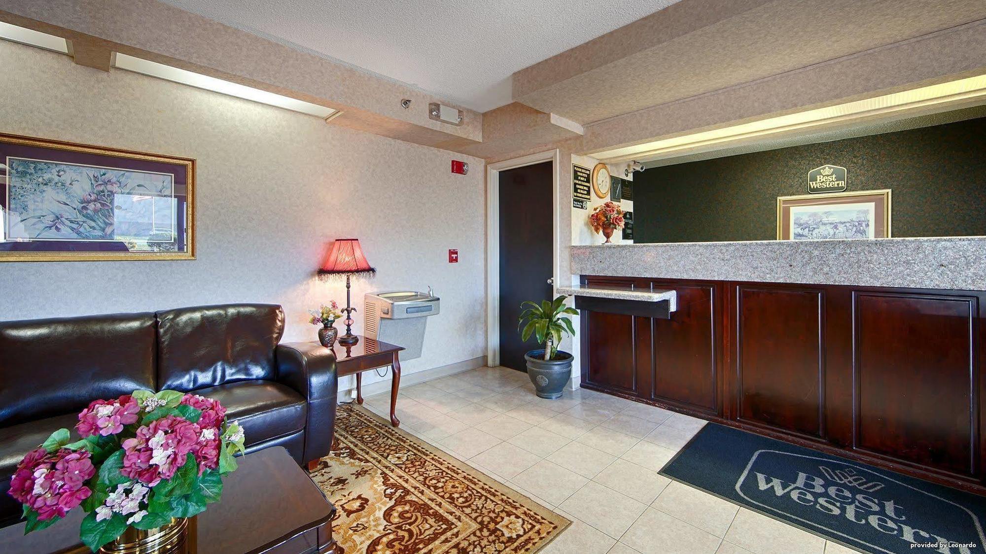 Hotel Days & By Wyndham Near Robins Afb Warner Robins