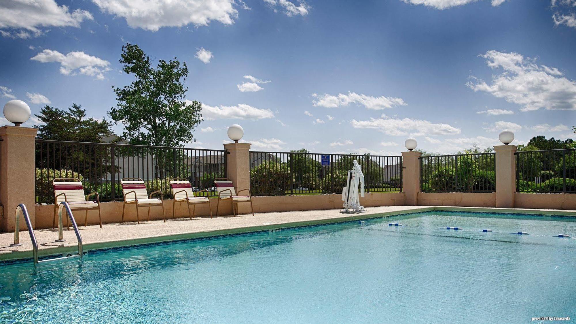 Days & By Wyndham Near Robins Afb Warner Robins