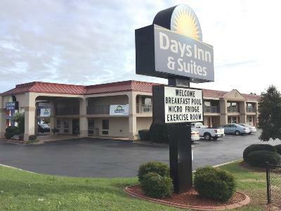 Days & By Wyndham Near Robins Afb