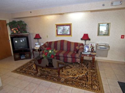 Hotel Days & By Wyndham Near Robins Afb 2*